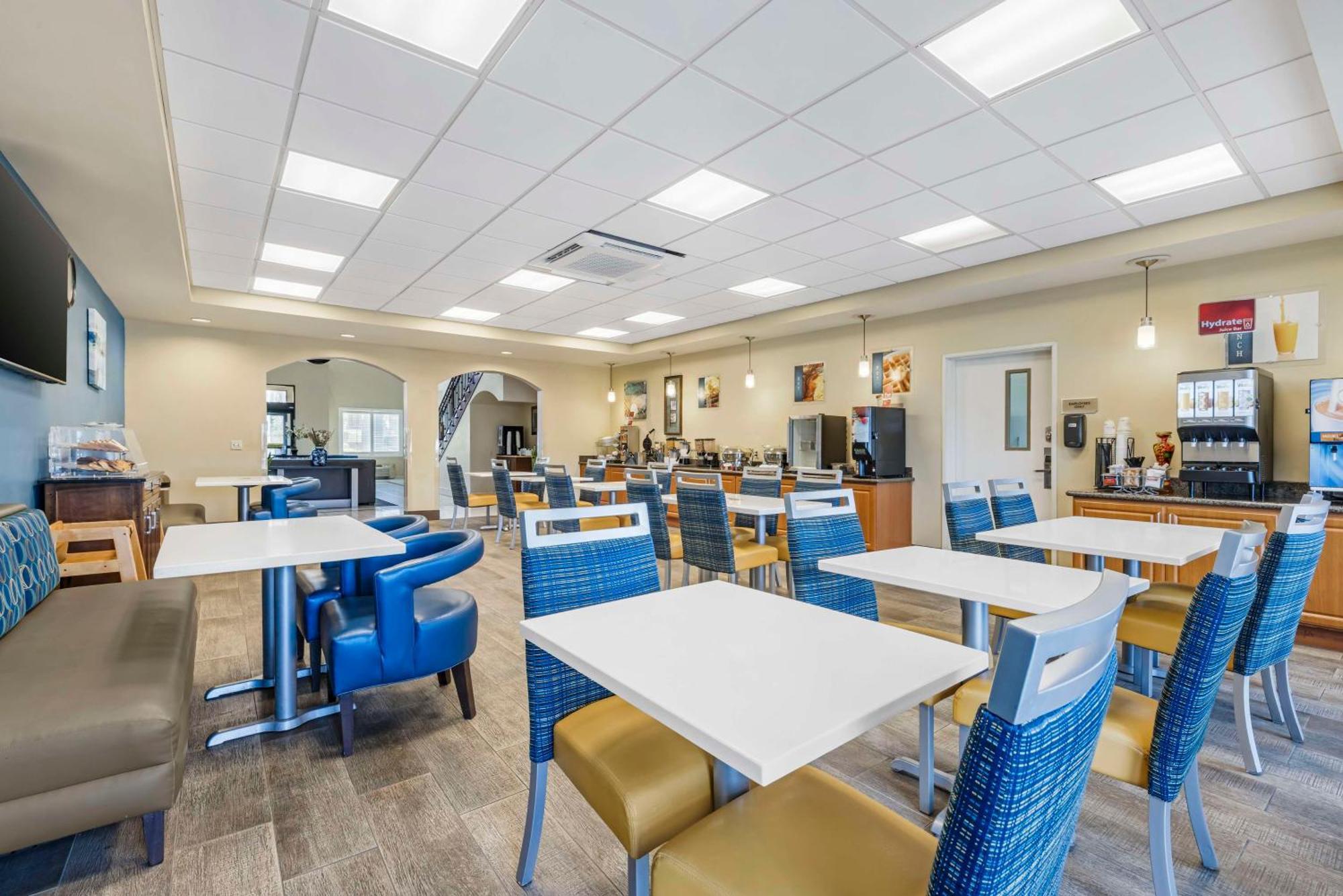 Best Western Plus Lake Elsinore Inn & Suites Dış mekan fotoğraf