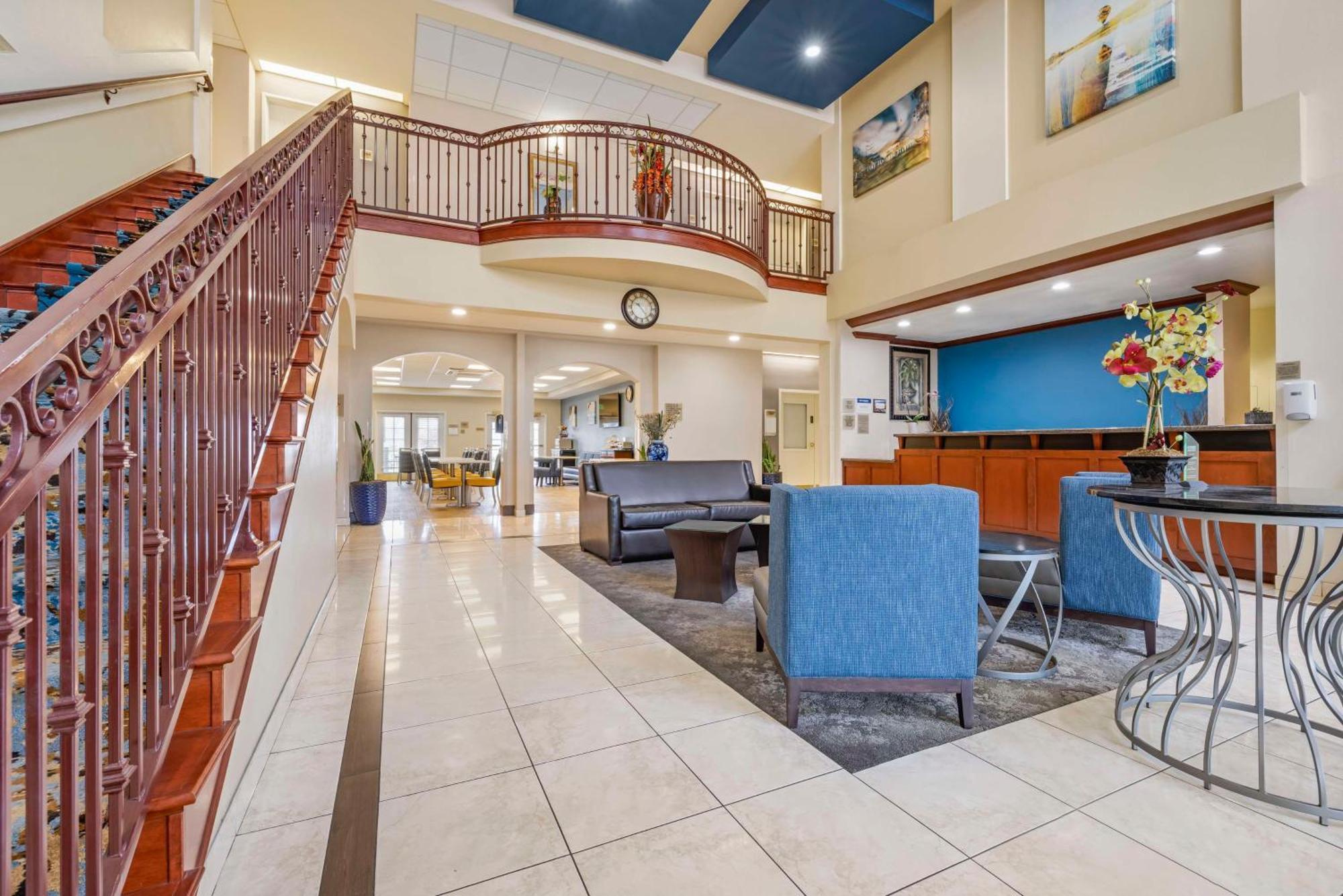 Best Western Plus Lake Elsinore Inn & Suites Dış mekan fotoğraf