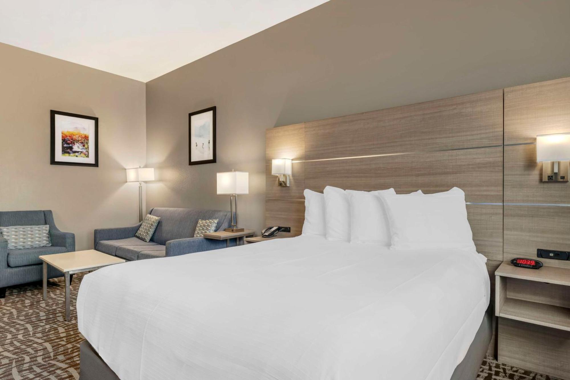 Best Western Plus Lake Elsinore Inn & Suites Dış mekan fotoğraf