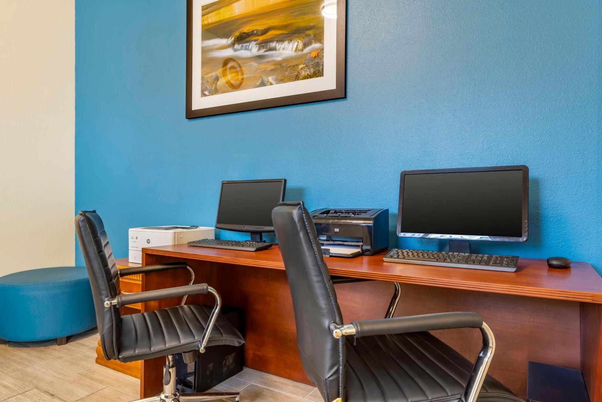 Best Western Plus Lake Elsinore Inn & Suites Dış mekan fotoğraf