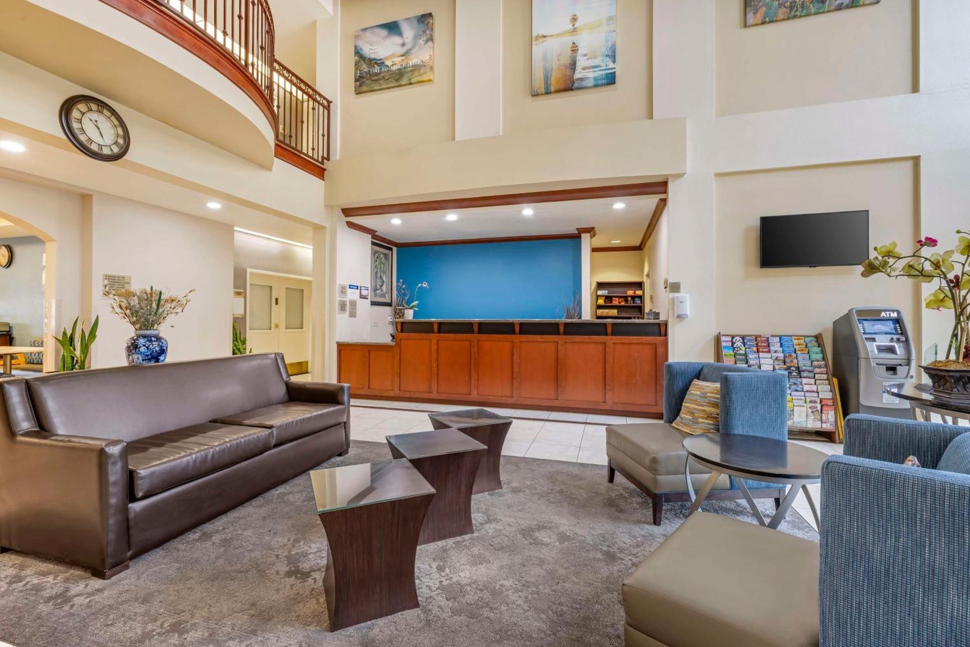 Best Western Plus Lake Elsinore Inn & Suites Dış mekan fotoğraf