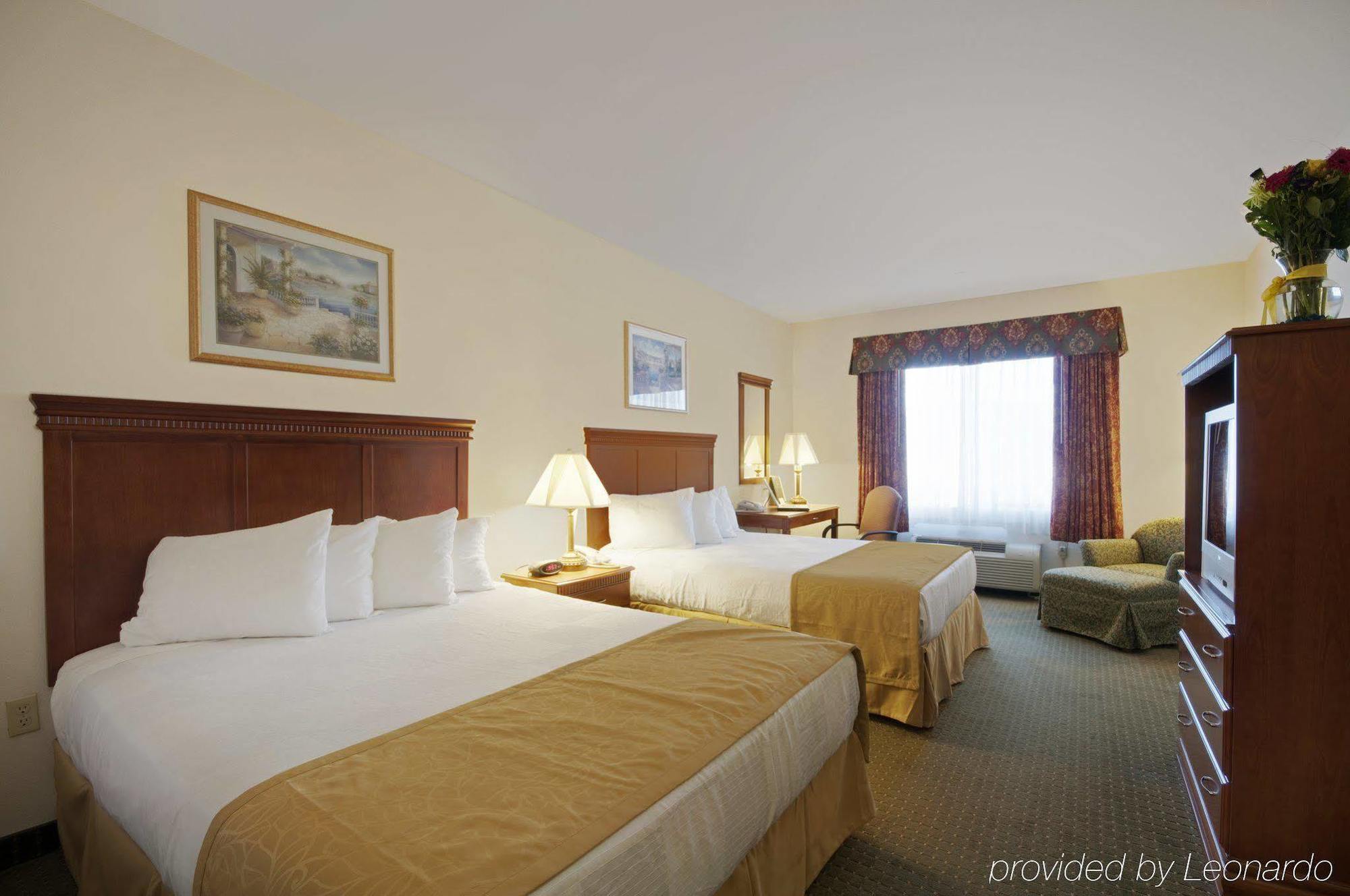 Best Western Plus Lake Elsinore Inn & Suites Dış mekan fotoğraf