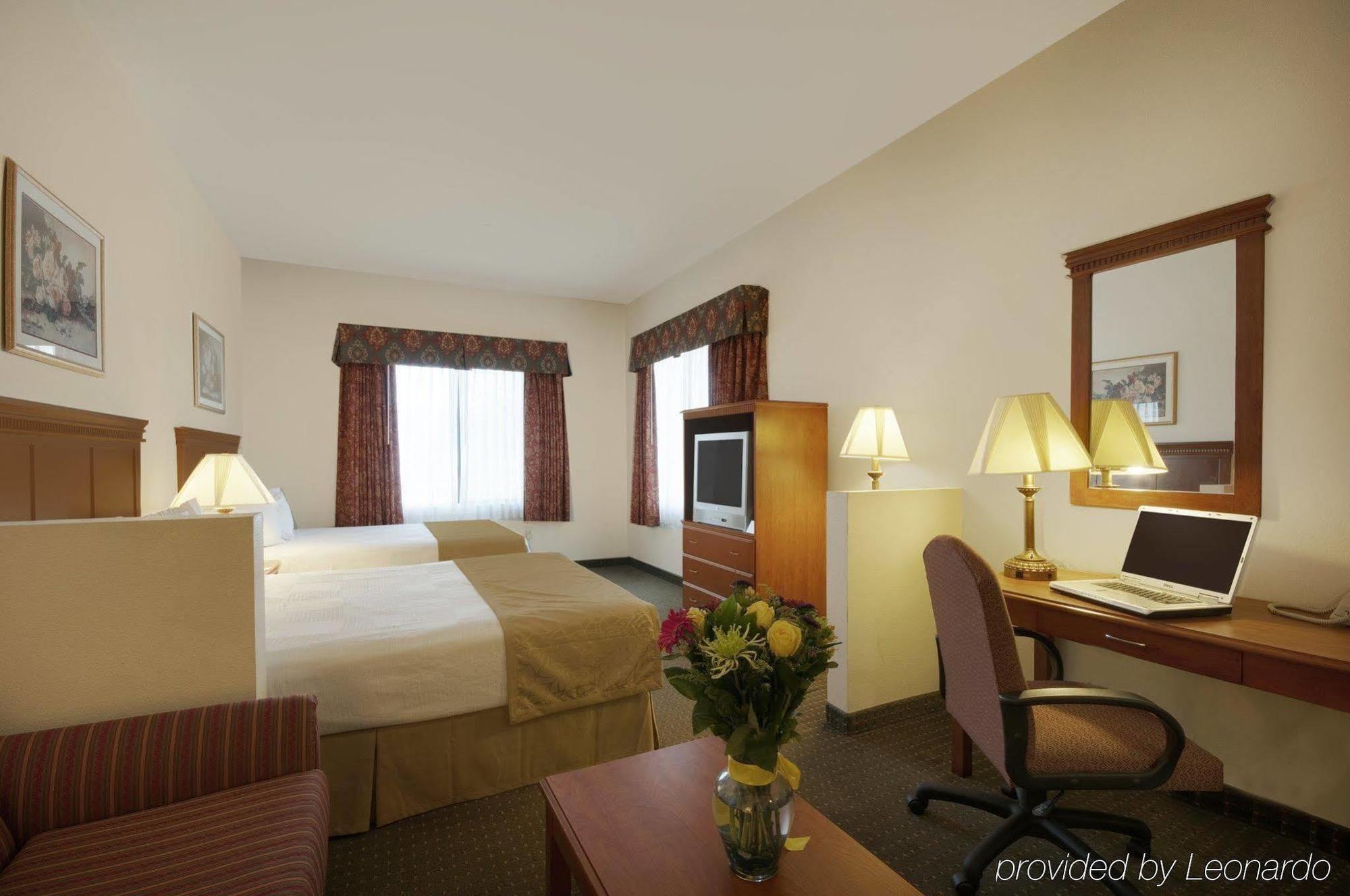 Best Western Plus Lake Elsinore Inn & Suites Dış mekan fotoğraf