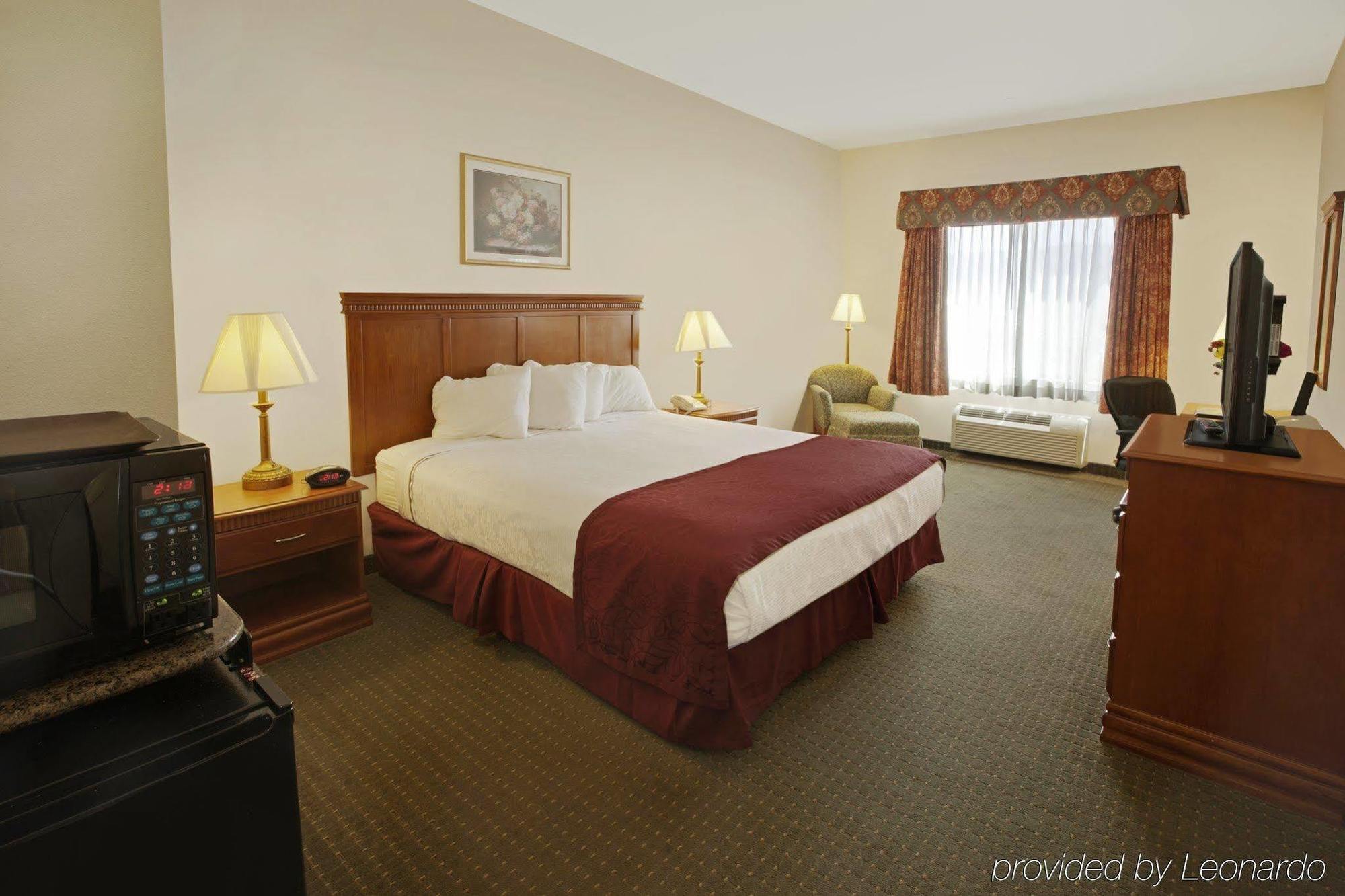 Best Western Plus Lake Elsinore Inn & Suites Dış mekan fotoğraf