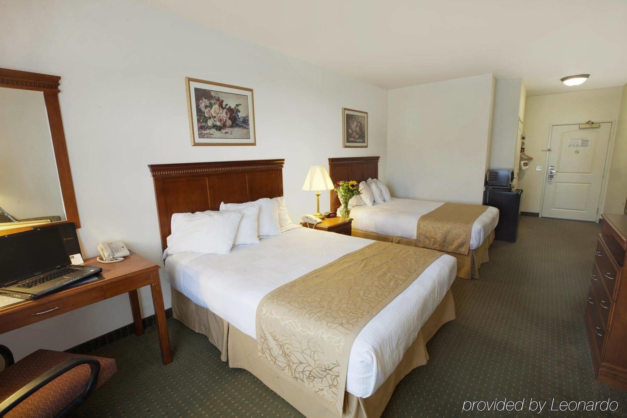 Best Western Plus Lake Elsinore Inn & Suites Dış mekan fotoğraf